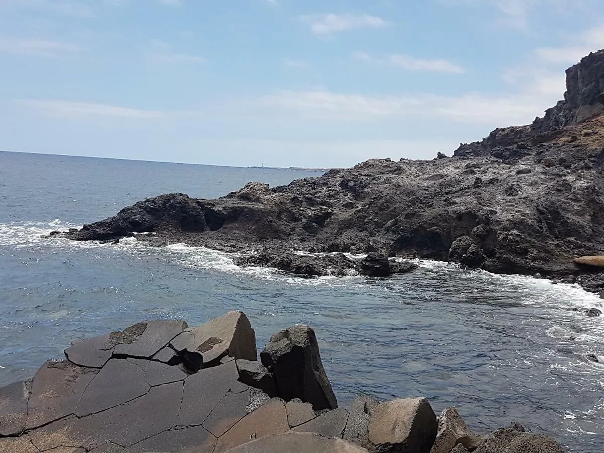 Homestay B&B La Caleta Zimmer 2 La Mareta